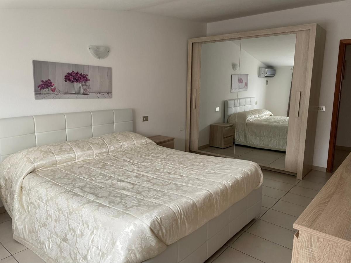 Appartamento Casa Alice Villacidro Esterno foto